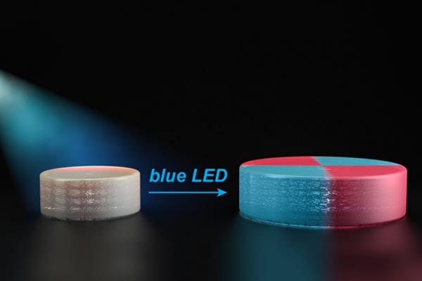 化學傢們用LED光(guang)改變3D打印對象結構