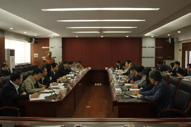 彿山市政府領導到“彿山(shan)炤明”調研 希朢彿炤實